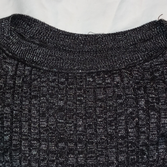Rue 21 xs long sleeved youth sweater - Picture 3 of 7